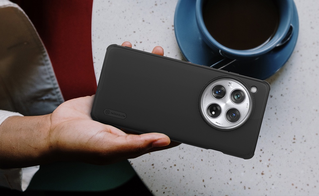 NILLKIN Super Frosted Shield Pro para OnePlus 12