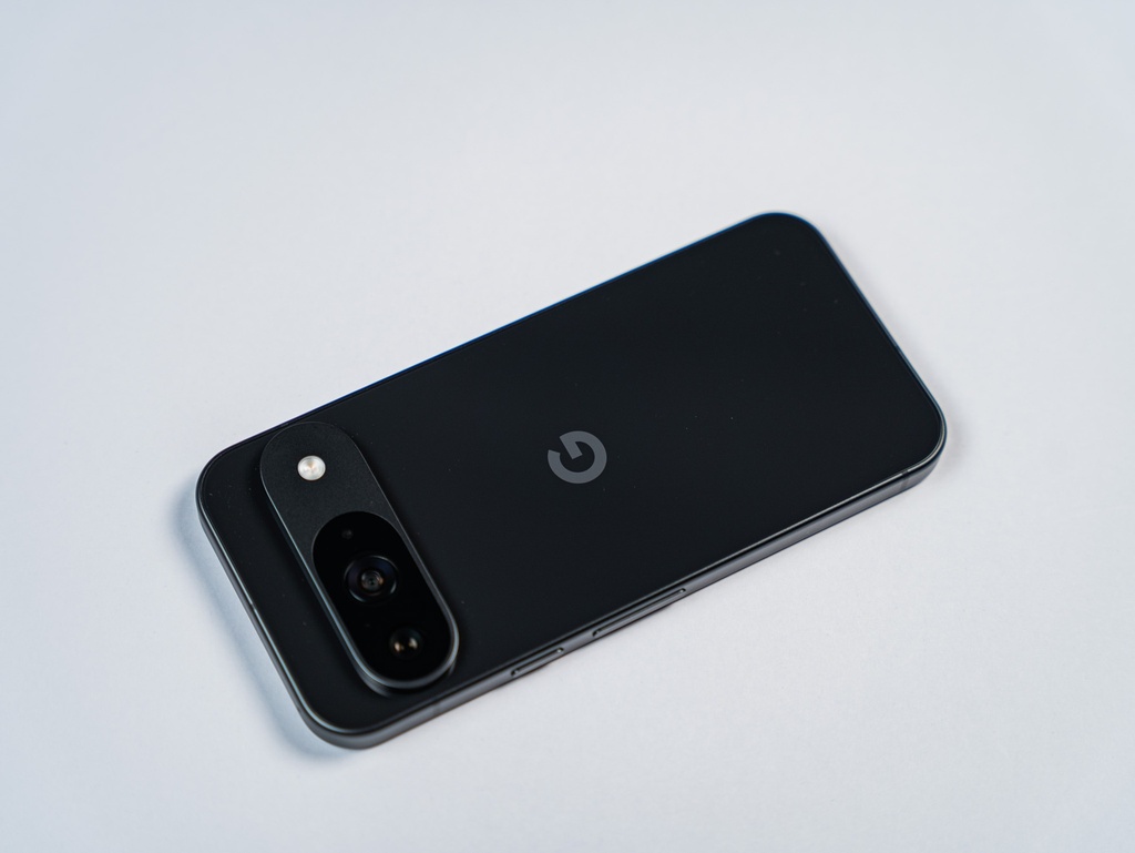 USADO - Google Pixel 9 - 12GB RAM / 128GB ALM - Obsidian - 05563