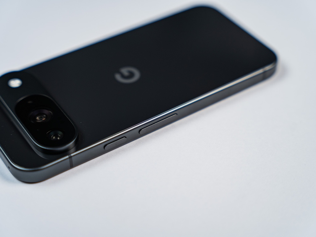 USADO - Google Pixel 9 - 12GB RAM / 128GB ALM - Obsidian - 05563