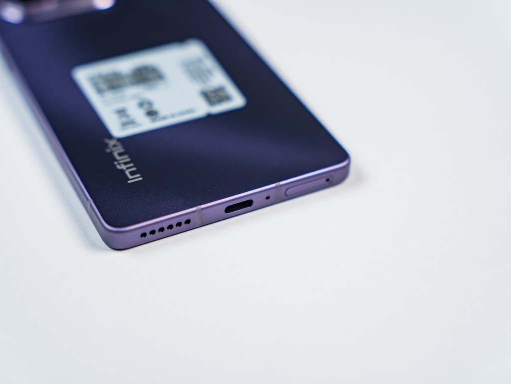 USADO - Infinix Note 50 Pro - 8GB RAM / 256GB ALM - Púrpura - 41180 